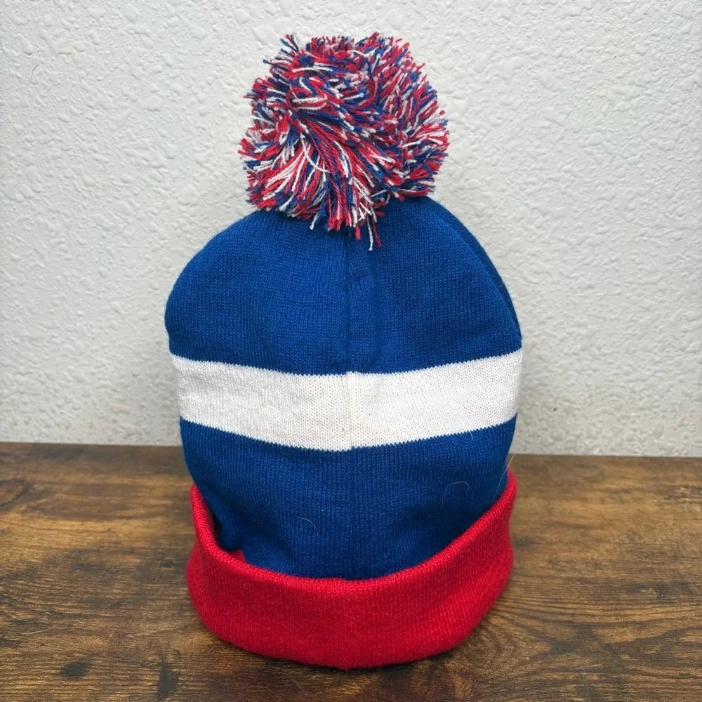 Wilcor - HATS WITH STYLE show off